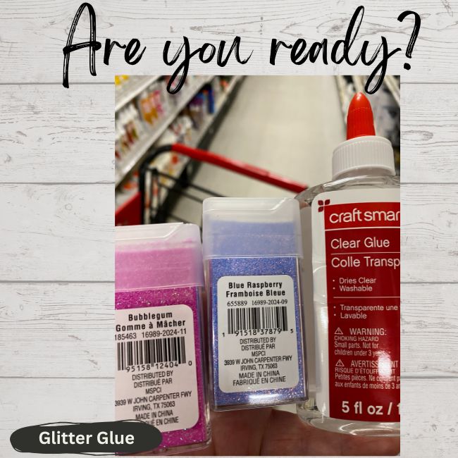 How to Make Your Own Glitter Glue (Just in Time for the Holidays!)