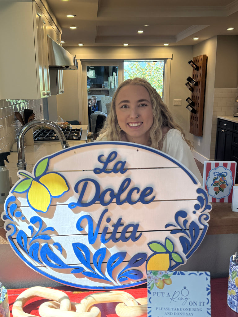 La Vita Dolce Lemon Italian Sign  DIY Door Hanger Blank: 12 or 18"